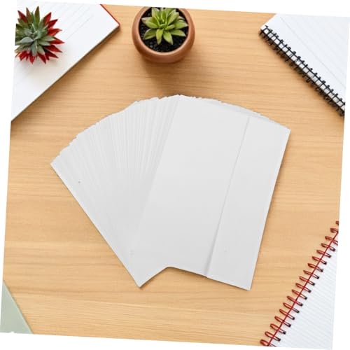 Enveloppes blanches auto-adhésives avec rabat pliable pratique pour un scellage propre