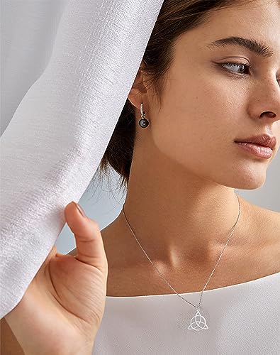 EUEAVAN Viking Necklace Sacred Triangle Protection Rune Necklace Keitel Symbol Pendant Vikings Pagan Norse Protective Jewellery Stainless Steel Irish Celtic Necklace Jewellery Gifts2