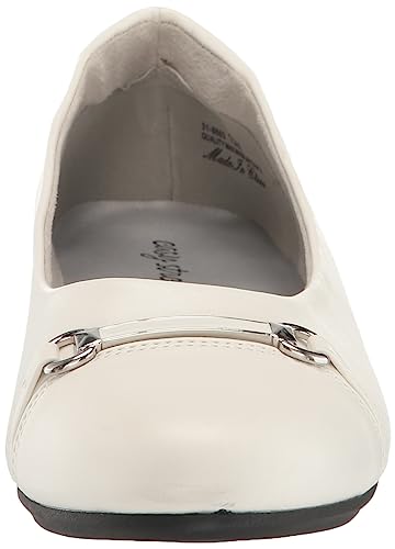 Easy Street Women's Asher Ballet Flat2