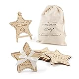 Gramiibeau 40 Holz Meilensteinkarten Baby Set mit Stoffbeutel & Staffelei aus Holz, Milestone Baby Cards in Form eines Pentagramms, Geschenkidee für Werdende Mütter, Babyparty Geschenk | Hallo Welt