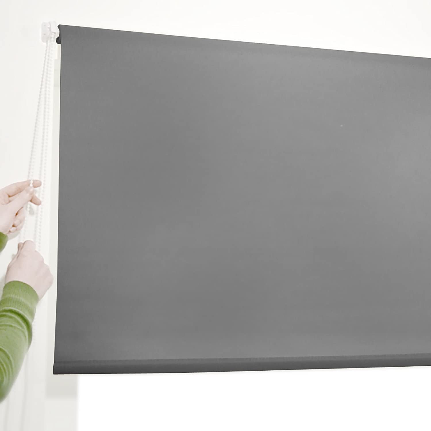 Tenda oscurante Blackout, impermeabile e resistente al calore, con clip di sicurezza e materiale di montaggio, tenda da finestra (110 x 150 cm, grigio)