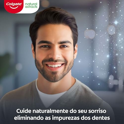 Colgate Creme Dental Vegano Natural Extracts Carvão e Menta, Dentes Mais Brancos, Sem Glúten, Com Fl