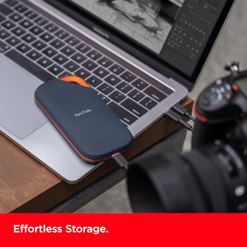 4TB SANDISK Extreme PRO Portable SSD with USB4, Up to 3800 MB/s Read and 3700MB/s Write, USB-C, USB 3.2, Backwards Compatible, IP65 Water and Dust Resistance - SDSSDE82-4T00-G25 by Sandisk - Image 4