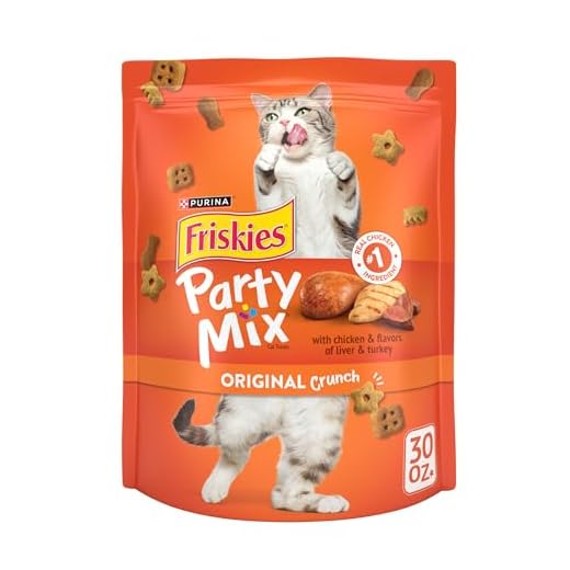 Purina Friskies Cat Treats, Party Mix Original Crunch - 30 oz. Pouch