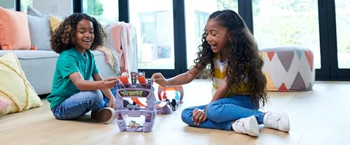 image for Hot Wheels Star Wars RacerVerse Toy Car Track Set & 2 Die-Cast Racers,