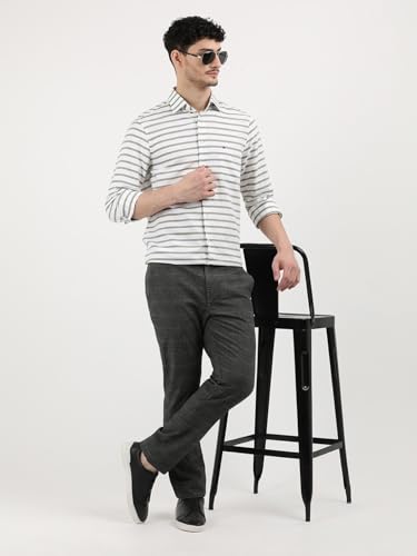 Image of Tommy Hilfiger Straight-Fit Checks Mid Rise Trouser