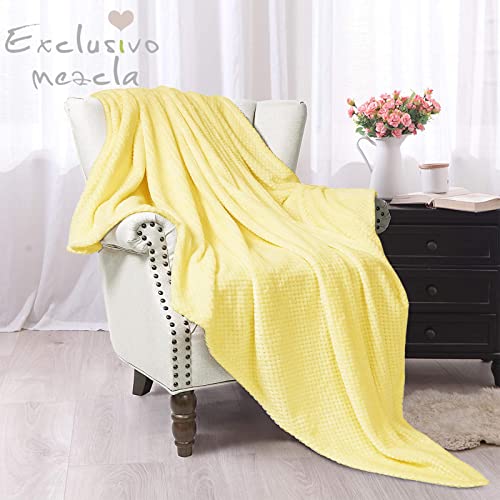 Exclusivo Mezcla Waffle Textured Extra Large Fleece Blanket, Super Soft And Warm Throw Blanket For Couch, Sofa And Bed (Light Yellow, 50X70 Inches)-Cozy, Fuzzy And Lightweight #TOP1