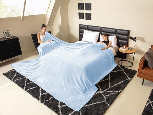 COOVA Oversized King Fleece Blanket 120x138 inches, Soft Cozy Warm Giant Extra Large 10'x11.5' Blanket for Bed, Sofa, Couch,Travel, Camping, California Huge Flannel Big Throw Blanket, Sky Blue