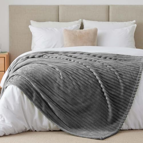 BEDELITE Kuscheldecke Flauschig Decke Groß - weiche Flanell Decken Grau 220x240 für Bett, Deko Streifen Cord Fleecedecke als Tagesdecke für...