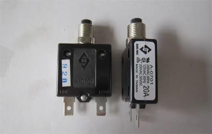 1PCS A-0701 Current Overload Circuit Breaker Protector Safety Switch 20A