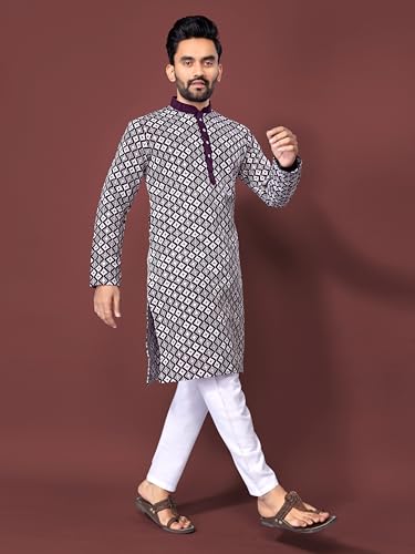 Image of Men's Silk Blend Solid Straight Kurta