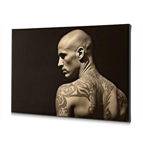 Décoration de Pâques homme tatoué : l'impression sur toile idéale contre les murs vides