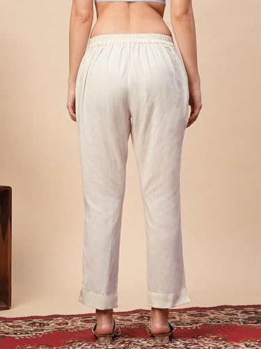 Image of Globus Women Trousers (3641800001 Off-White S)