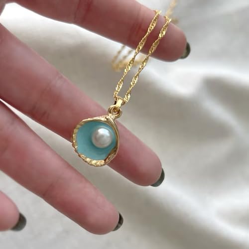 Shell Pearl Necklace Charm Necklace Beach Jewelry for Women Dainty Gold Chain Simple Summer Jewelry Blue Seashell Jewelry Gifts for Women4