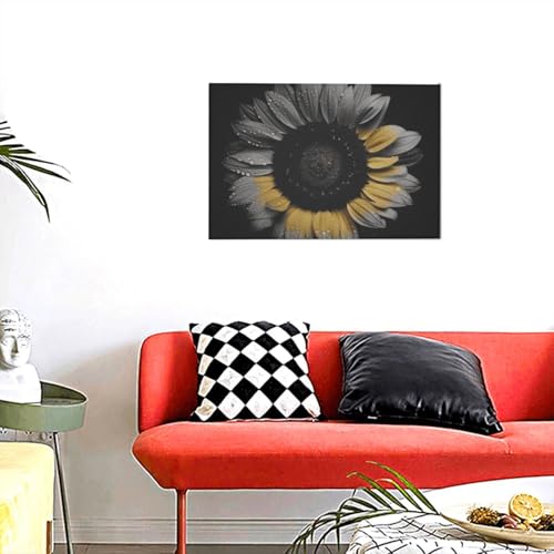 Peinture murale noire tournesol pour réveiller un salon terne