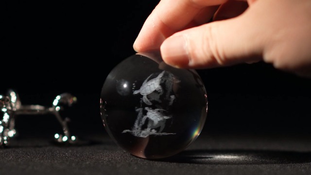 HDCRYSTALGIFTS Crystal Glass Sea Turtle Figurine 60mm(2.3in) 3D Laser Etched Crystal Animal Ornaments Art,Glass Sphere Display Sculpture Home Decor Gift