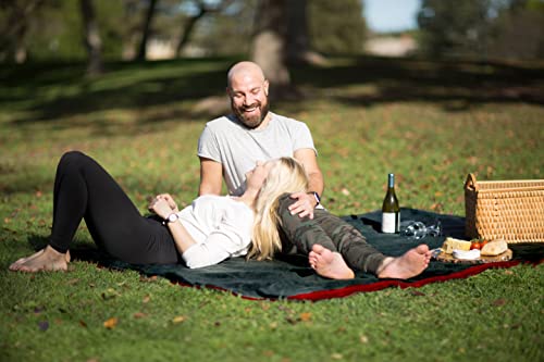 Oceas Large Waterproof Outdoor Blanket – Camping Blanket For Cold Weather, Picnic, Stadium, Camp, Park, & Car Use – Insulated Windproof, And Waterproof Blankets For Outdoors - Machine Washable #TOP4