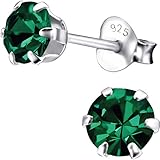 WAS SIE BEKOMMEN: ein Paar Ohrstecker für Damen in einer ansprechenden Geschenkverpackung