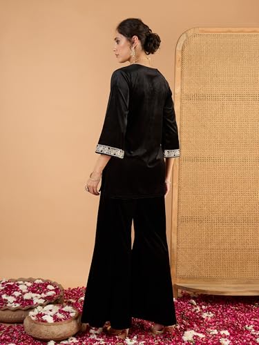 Image of Women Velvet Emb V-Neck Short Kurta With Palazzos