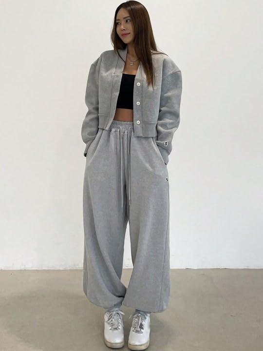 Image of Women?s Relaxed Fit Black Track Joggers ? High Waist with Pockets for Sporty & Casual Look