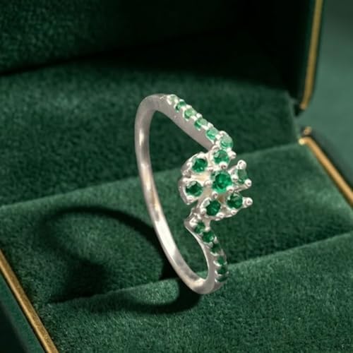 Image of Parasmoni Sparkling Green Floral Ring