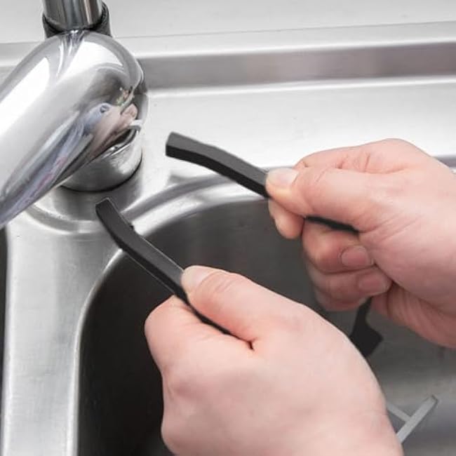 Sponge Holder for Kitchen Sink ¨C Sink Caddy Organizer for Sponges, Brushes, and Kitchen Sink Accessories, Apartment & New Home Essentials (Black)