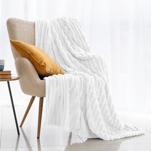 Dreamzie Kuscheldecke Flauschig, Fleecedecke 150x200 cm, Flanell Sofadecke, Weiche Warme Decken Für Bett und Couch, Weiß Blanket