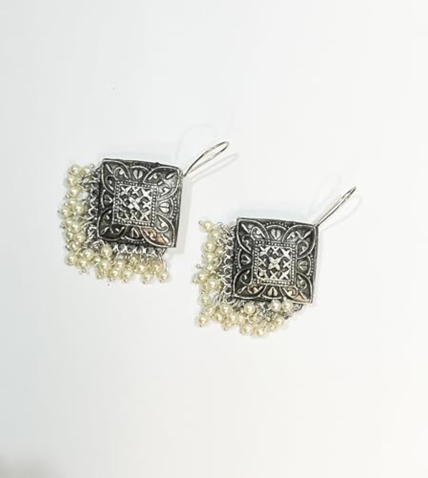 Women's Silver Oxidised Diamond Shape Jhumka Earrings
