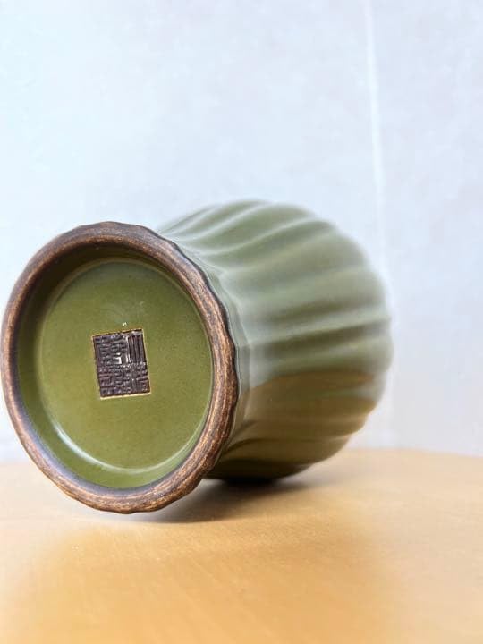 中国清乾隆年製銘茶末釉花瓶官窯唐物アンティーク古美術品 骨董コレクション江戸青磁