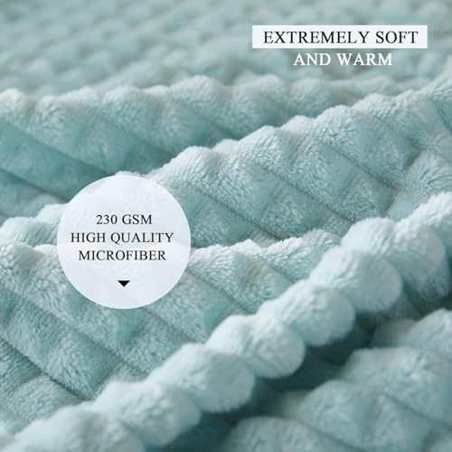 Couverture microfibre de luxe Simple&Opulence gaufrée relief haut de gamme - 5