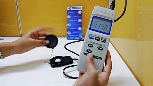 Light Meter or Lux Meter Exposure Meter Light Meterfor Auditoriums, Theatres, Stadiums, Labs Along with Factory Calibration Certificate Model LX-1102