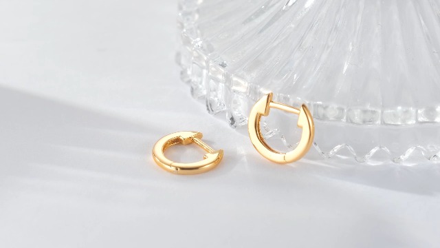 Amazon.com: 14K Gold plated Huggie Earrings Small Gold Hoop