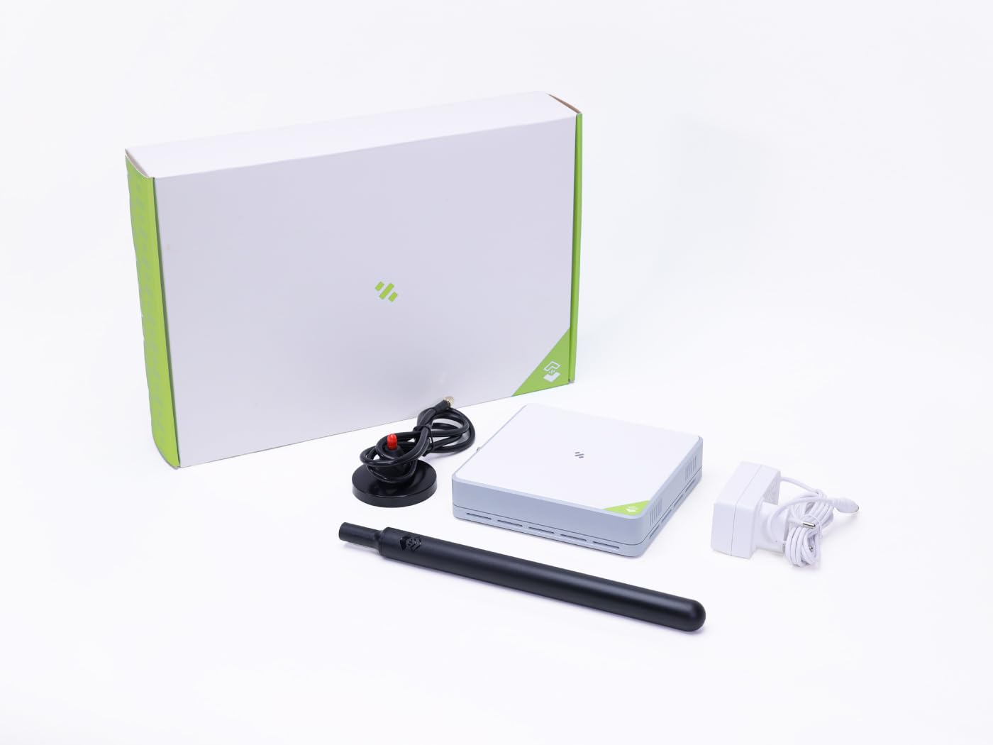 Amazon.com: SenseCAP Multi-Platform LoRaWAN Indoor Gateway(SX1302