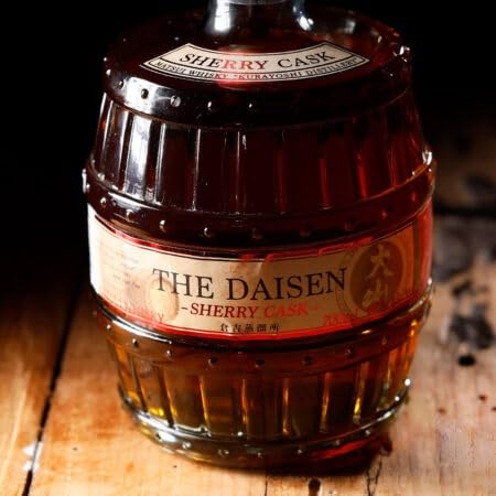 Amazon.co.jp: 松井酒造 マツイウイスキー 大山 シェリーカスク 40度  