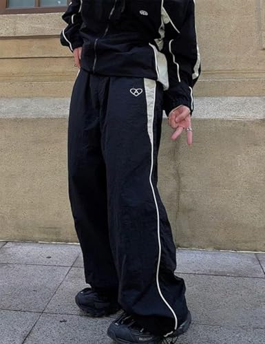 Mens Wide Leg Sweatpants Y2k Baggy Track Pants Goth Parachute Pants Cool Sweatpants for Men4