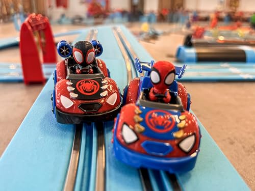 Carrera First Spidey - It's Spidey Time Slot Car Race Track - Includes 2 Cars: Spidey and Spin - Battery-Powered Beginner Toy Racing Set for Kids Ages 3 Years and Up by Carrera - Image 7