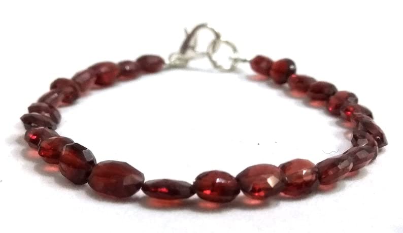 Bracelet grenat facetté ovale 4-6mm LKBEADS et argent mixte LCBR-3105