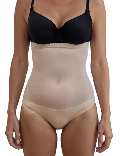 Culotte gainante taille haute sous une robe moulante en soirée
