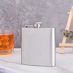 1 frasco de aço inoxidável de quadril de 170 g, frasco de metal à prova de vazamento, frasco perfeito que se encaixa muito bem em bolsos de jaqueta e calças, presente de aniversário para mulheres e