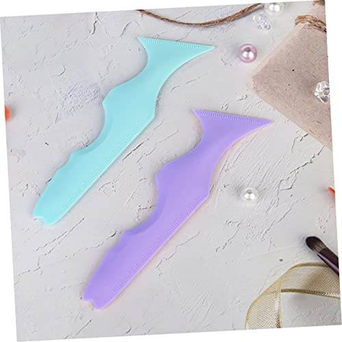 Ipetboom 2pcs Plantillas para Delineador y Aplicador de Labial miniatura 5