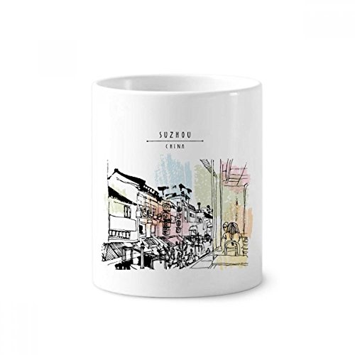 Tasse blanche Lijiang et porte-pinceaux en céramique pour un bureau zen et ordonné