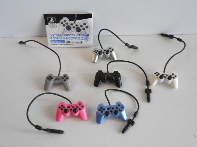 ♯Kqv10JZプレイステーションコントローラー型マスコットS入6種