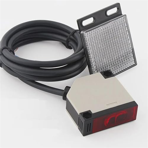Interruptor fotoeléctrico de rayos infrarrojos E3JK-R4M1 en puertas de garajes y accesos modernos