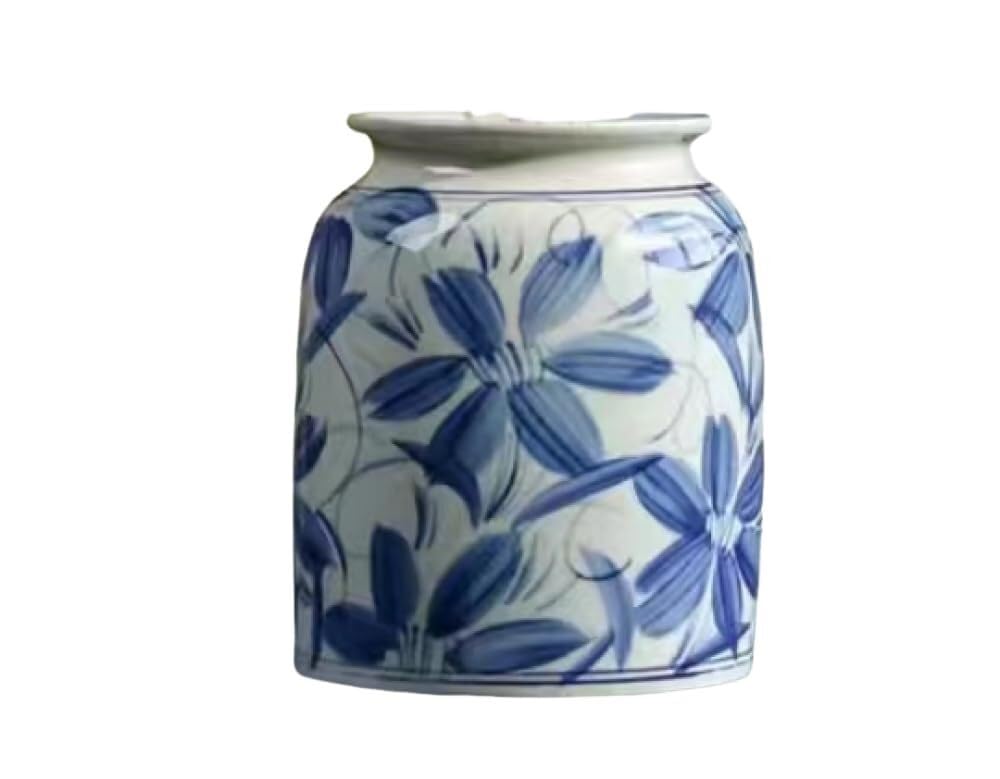 Vase bleu et blanc fleuri pour décoration de salon minimaliste