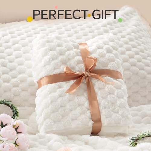 Image of BEDELITE Fluffy Twin Comforter Set - Cream White Fleece Soft Comforter for Twin Size Bed, Luxury Warm Bedding Set for Winter, Fuzzy Bed Set 2 Pieces (1 Comforter, 1 Pillowcase)