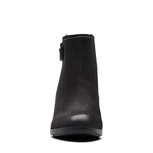 Clarks Women's Bayla Glow Fashion Boot