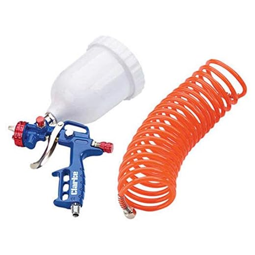 Clarke KIT300B Gravity Fed Spray Gun and 5 Metre Air Recoil Hose - 3108000