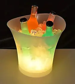 Balde De Gelo Com Caixa De Som Led Rgb 7 Cores Bluetooth Balde de Gelo Transparente com Alto-Falante Bluetooth 5L - YODHE