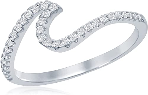 Bague ondulée en argent et simili diamant, le cadeau idéal pour elle