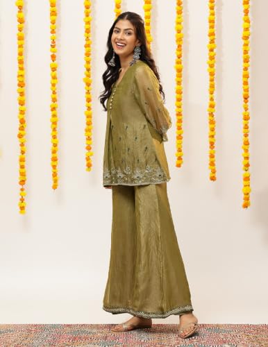 Image of Vbuyz Women Floral Embroidery Stylish A-Line Fandy Silk Kurta With Palazzo